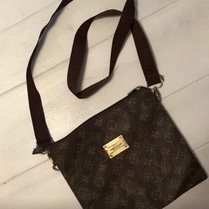 Louis Vuitton crossbody